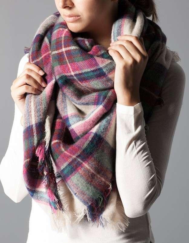 stradivarius-bufanda-cuadros.jpg