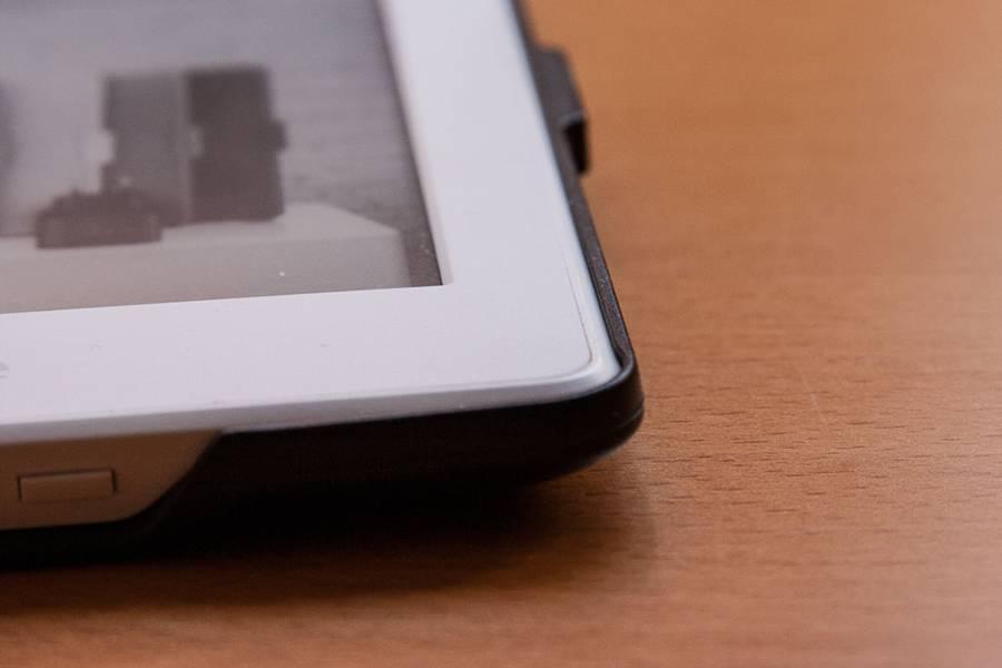 Tsing Funda Kindle Paperwhite - detalle encaje cierre