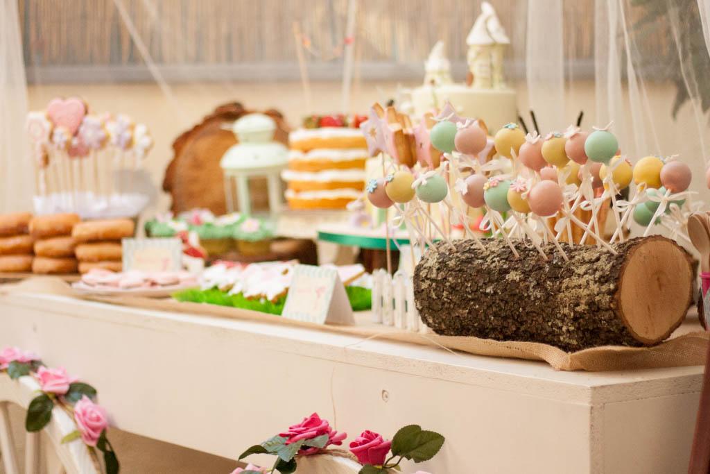 mesa dulce para fiesta de hadas
