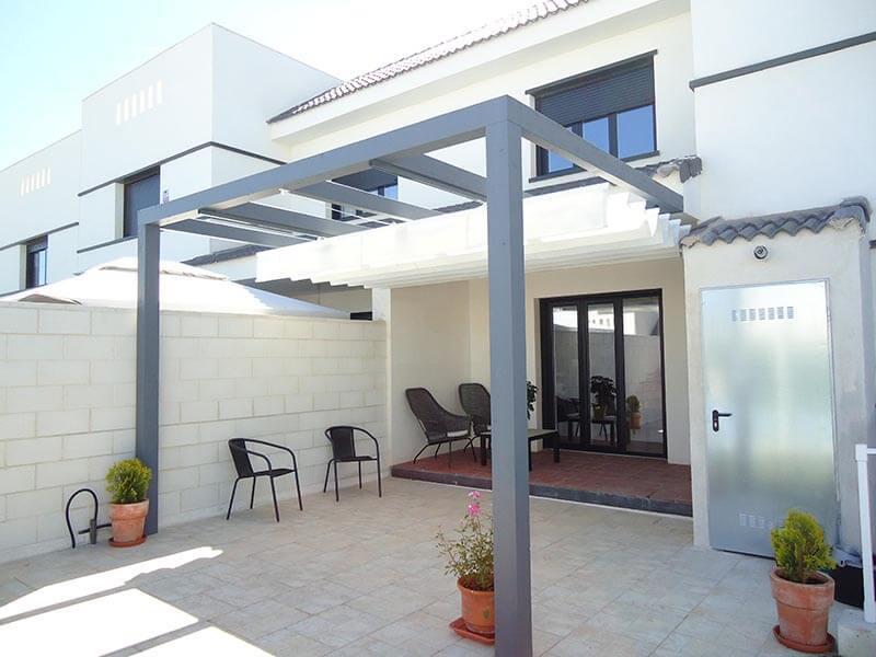 pérgola de jardín de estilo moderno