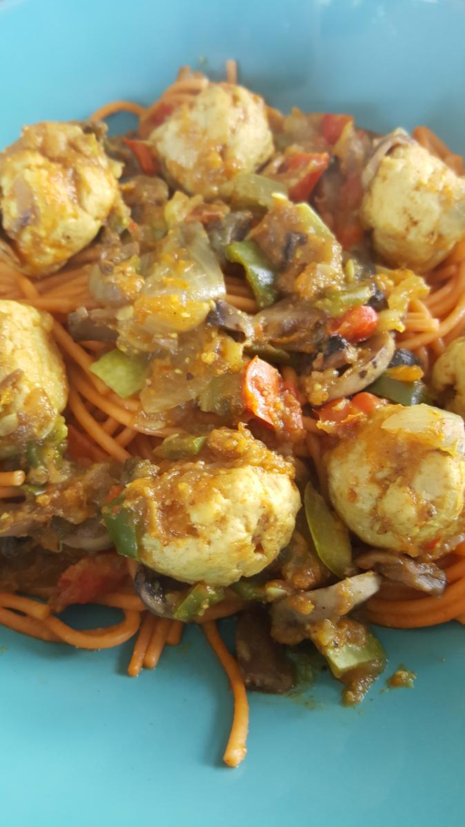 Spaguettis con albondigas de pollo al curry dieta 3
