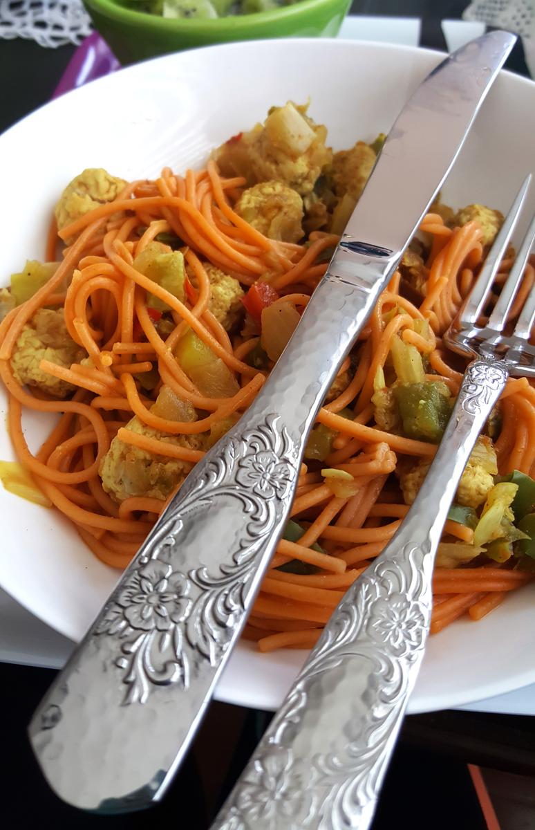 spaguettis con albondigas de pollo al curry dieta 3 copia