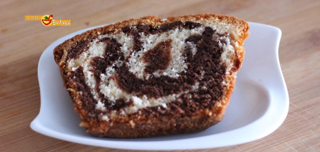 Bizcocho esponjoso marmolado receta