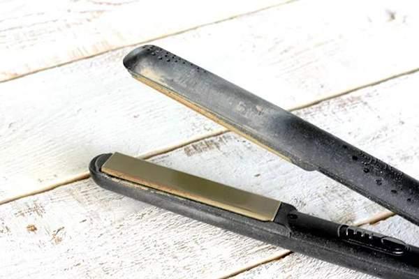 como-limpiar-plancha-pelo-antes