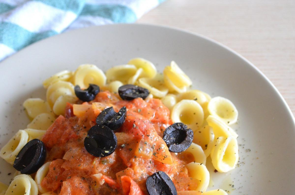 DSC_5309 Pasta con salsa de tomate casera