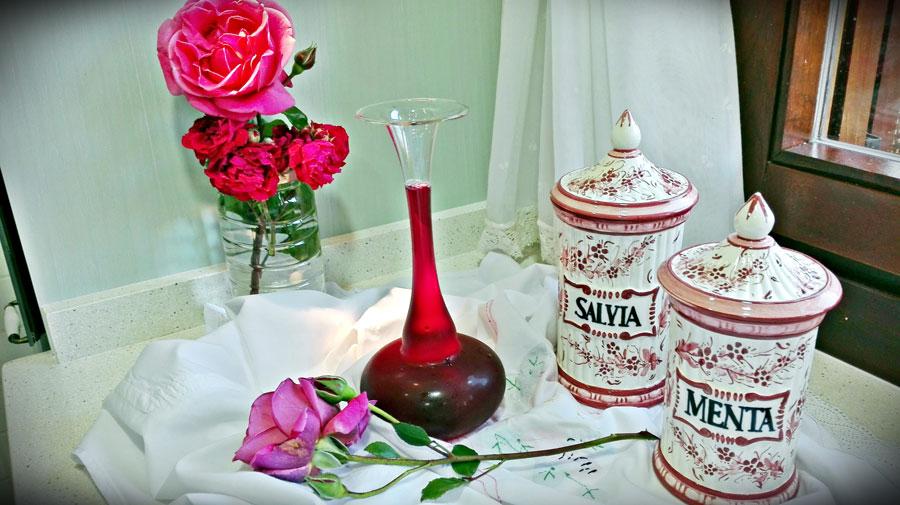 ¿Cómo hacer agua de rosas?