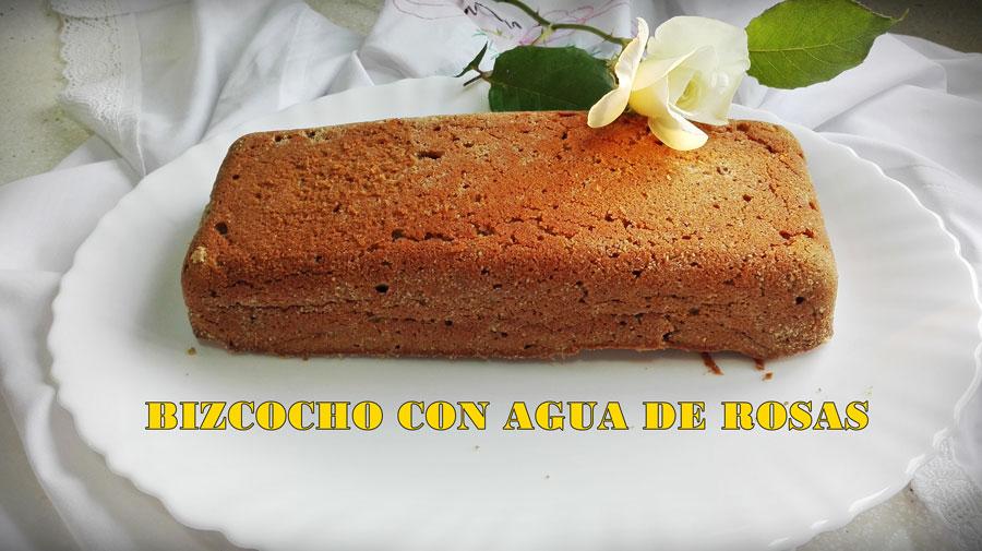 Bizcocho esponjoso con agua de rosas