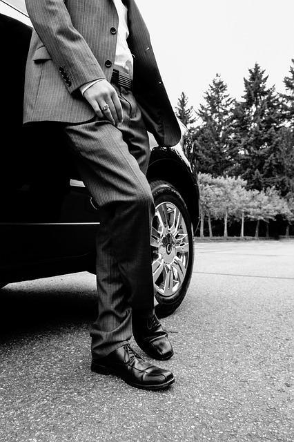 vestir-botas-hombre
