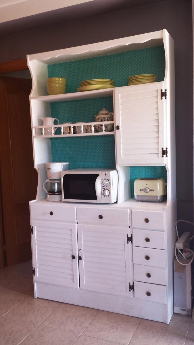 Mueble reciclado - Paso 2 forrado con papel