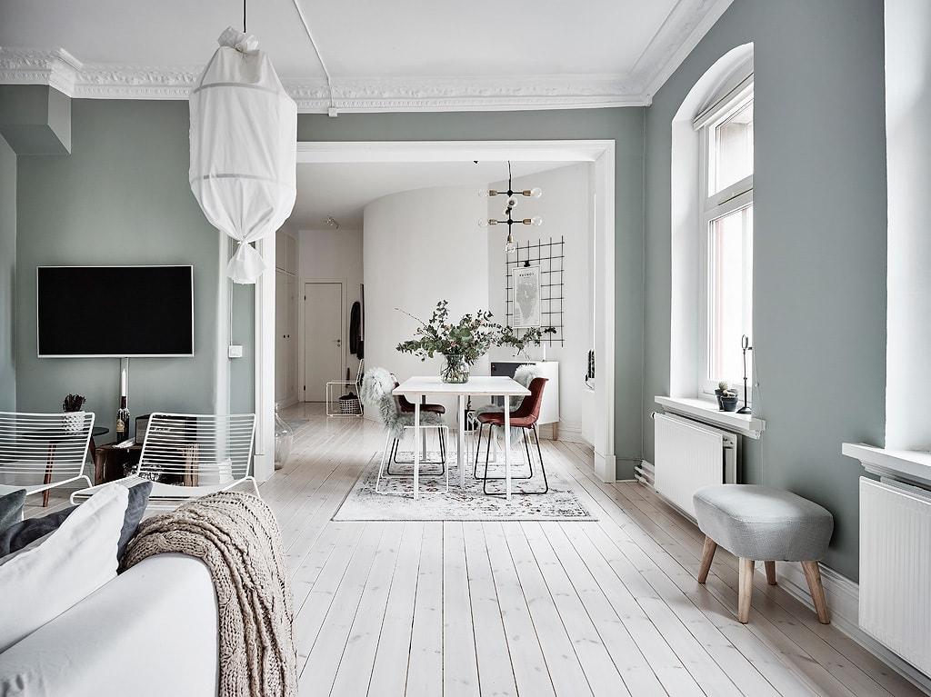 Paredes_verde_soft_casa_con_carácter_decoración_interiorismo_vistas_salón_comedor