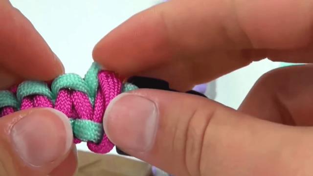 Pulseras Paracord