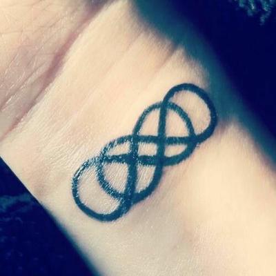infinito diseño tatoo