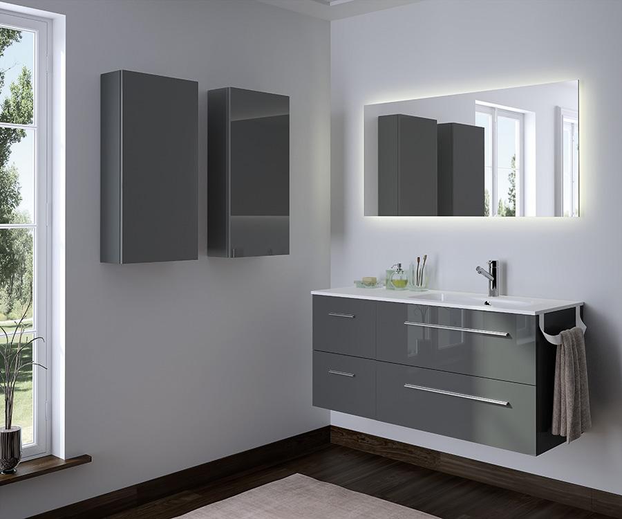 Cómo-escoger-los-muebles-para-el-baño-SG_PAG 65_FUSSION CHROME 1205 GRIS BRILLO_CAMB