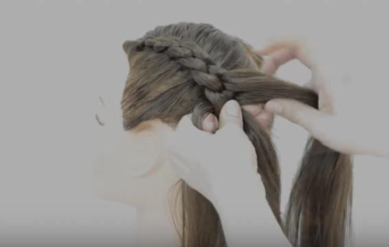 Cómo hacer trenzas de raíz