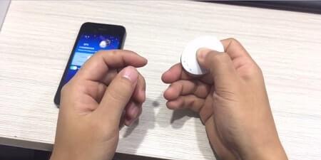 encender el mini rastreador