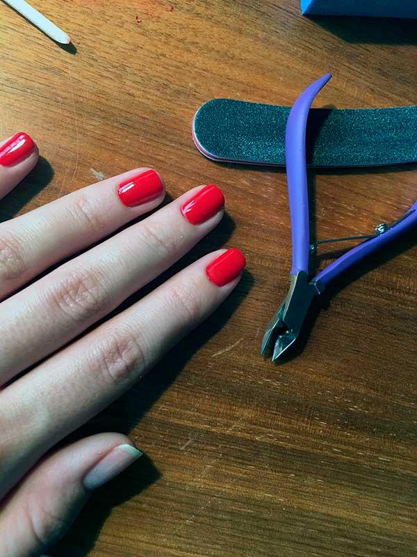 pintarse las uñas