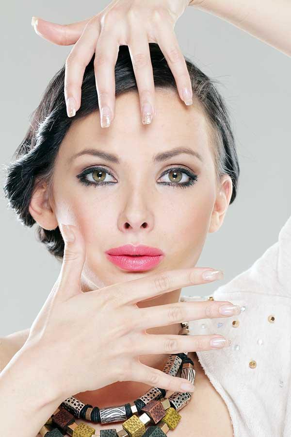 pintarse las uñas