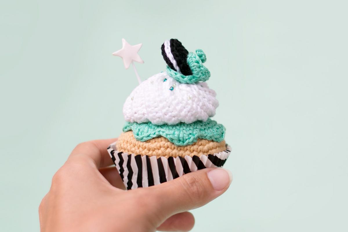 Crocet cupcake oreo & mint, see on "I am a Mess Blog"