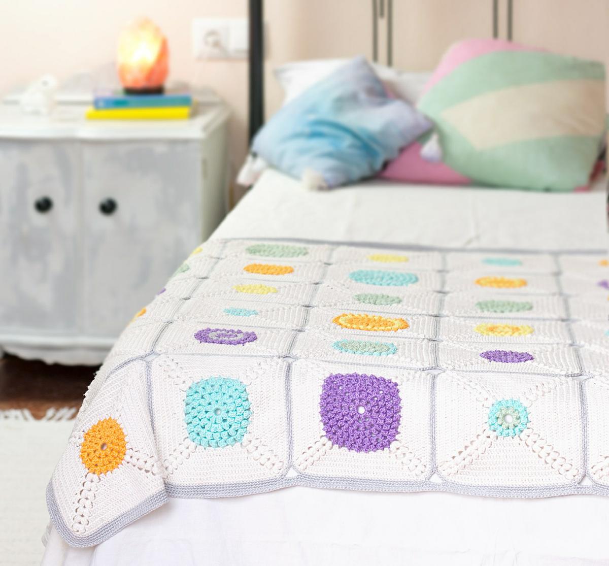 Cómo hacer tu primera colcha de ganchillo, visto en "I am a Mess Blog"