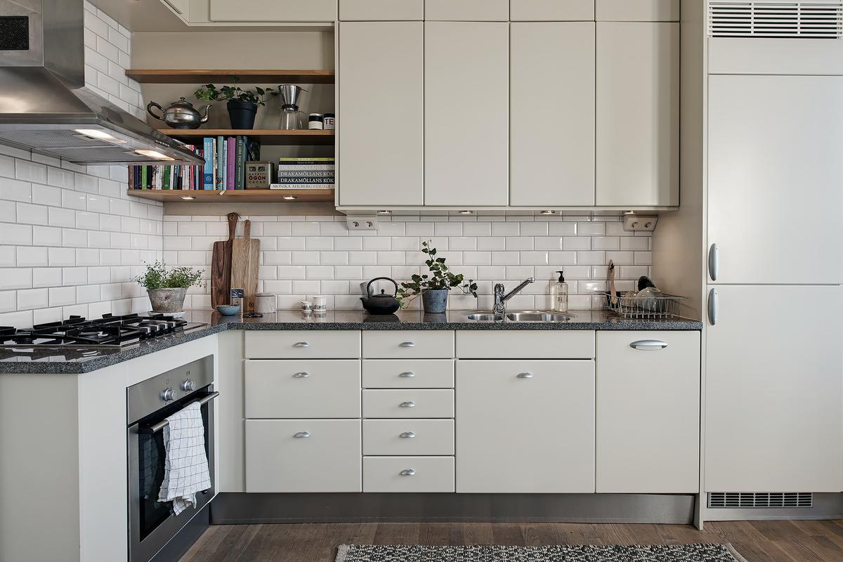 Decorar_con_armonía_un_mini_piso_mobiliario-cocina-08