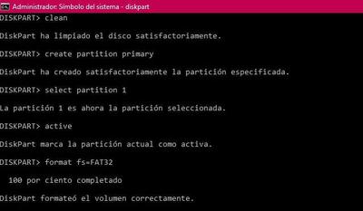 arreglar reparar y recuperar una memoria USB o pendrive dañado averiado o estropeado formateando o sin perder los datos mediante técnicas como CHDSK o DISKPART en MS-DOS o simbolo del sistema en Windows error en formato RAW o sin formato sin letra asignada solución tutorial guia completa