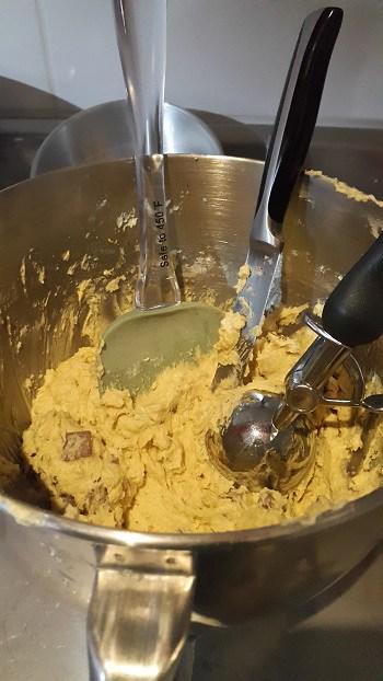 masa de galletas horneando aventuras