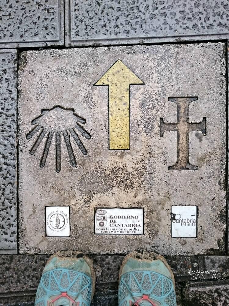 Señal del Camino del Norte y del Camino Lebaniego