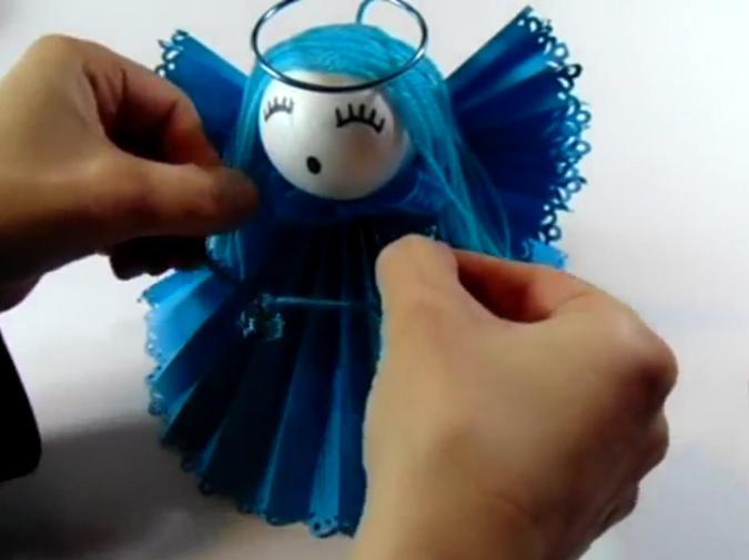 paso 15 para elaborar un angel de navidad