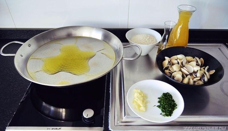 arroz con almejas