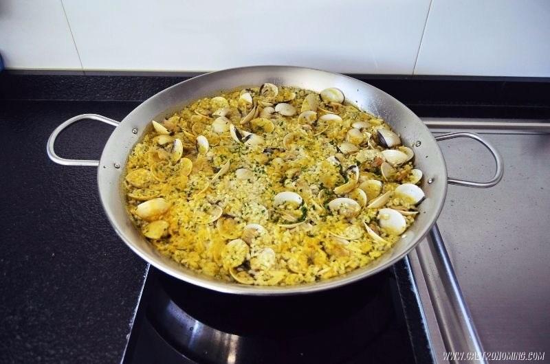 arroz con almejas