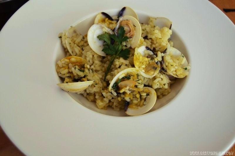 arroz con almejas