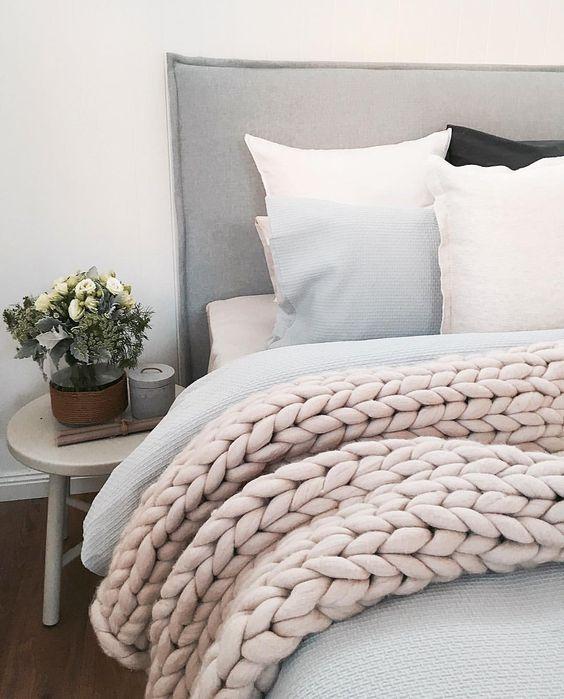 Decorar_con_mantas_de_punto_grueso_XXL_tendencias_ideas-13