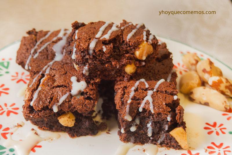 brownie-de-chocolate,-leche-condensada-y-nueces-de-brasil