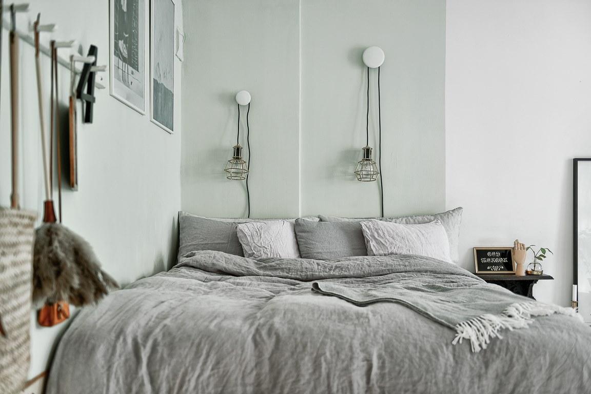 Decorar_con_muebles_antiguos_para_aportar_carácter_a_la_decoración_dormitorio-11