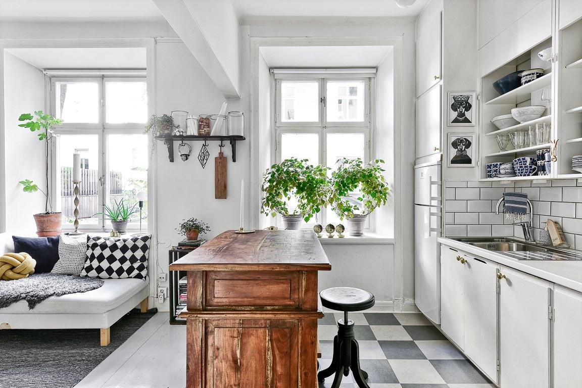 Decorar_con_muebles_antiguos_para_aportar_carácter_a_la_decoración_cocina-05