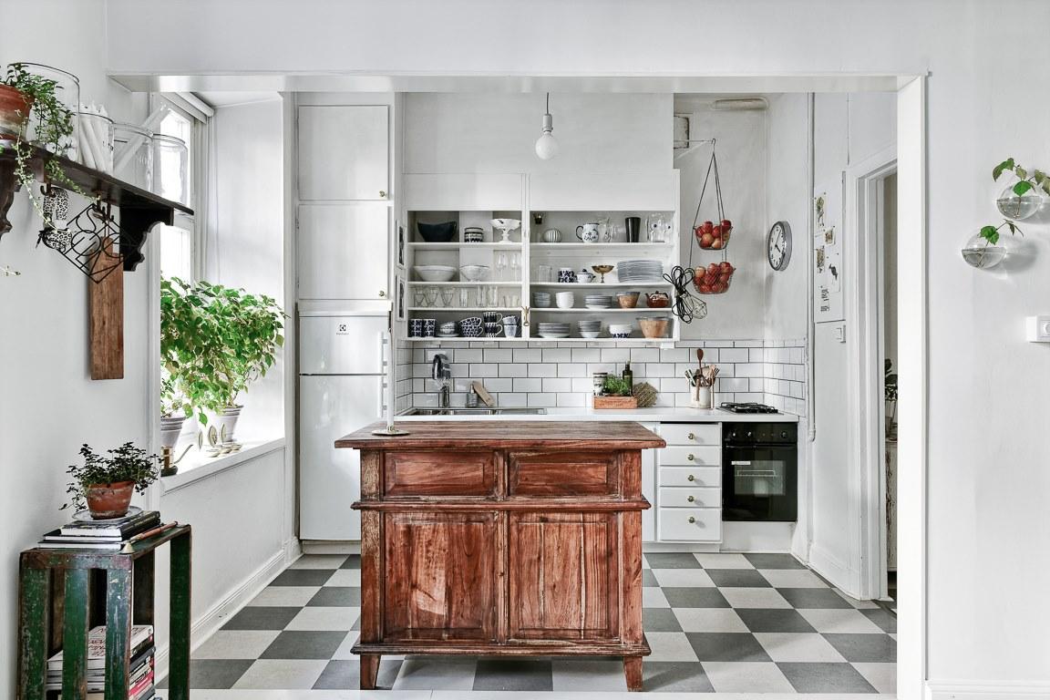 Decorar_con_muebles_antiguos_para_aportar_carácter_a_la_decoración_mueble-antiguo-cocina-06