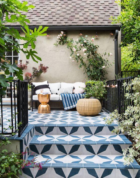 Decorar_con_puffs_complementos decorativos_exterior-18