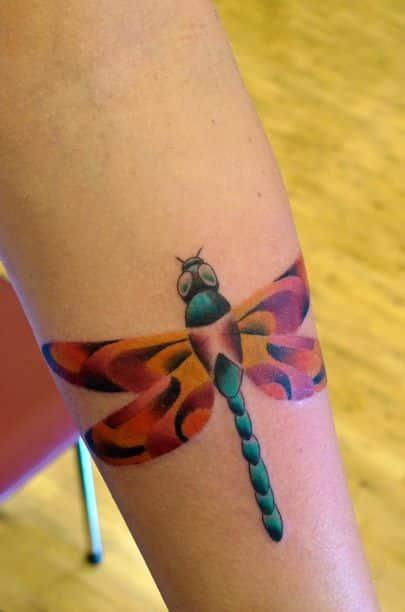 tattoo libelulas 3 - Tatuajes de libélulas significados y diseños para mujeres y hombres