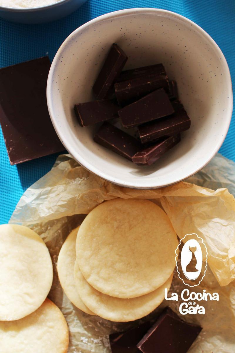 Chocolate picado para derretir