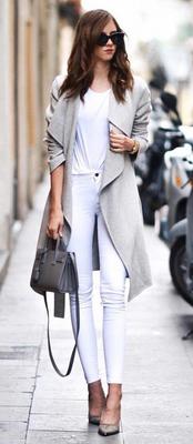 Looks con jeans blancos