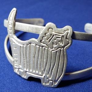 pulsera-artesanal-dibujo-infantil-personalizado-idea-regalo-navidad