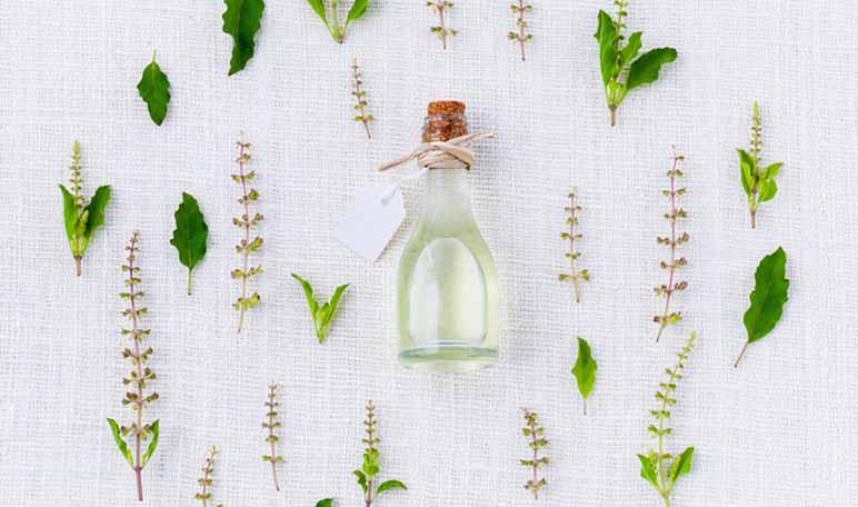 Cómo combatir el acné con aceites esenciales - Trucos de belleza caseros