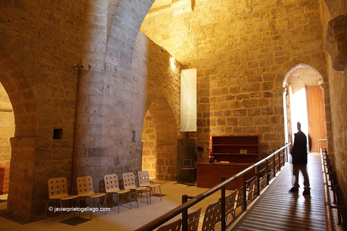 Torre del homenaje del castillo del Montealegre. Centro de Interpretación. Valladolid.Castilla y León. España. © Javier Prieto Gallego