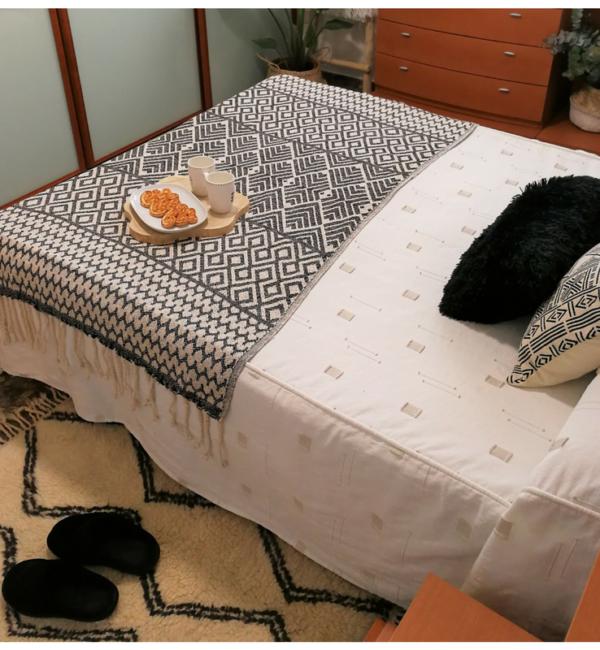 Sukhi y sus alfombras Beni Ouarain