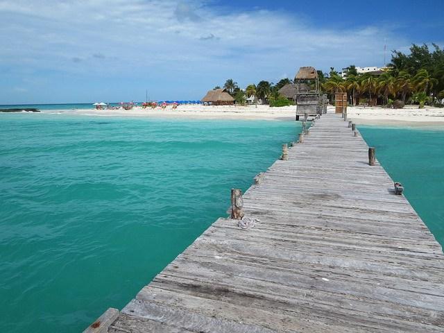 Cocos Beach