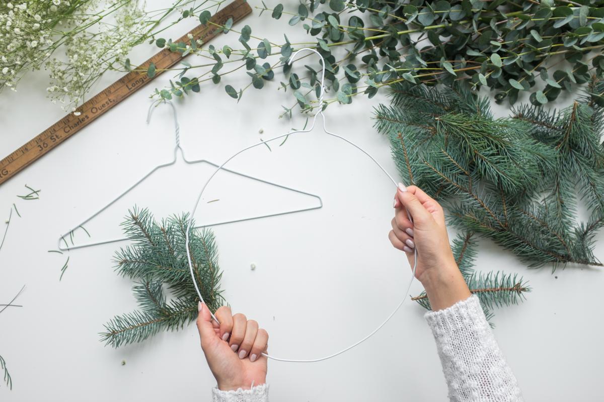 como hacer una corona de navidad