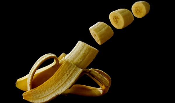 Cómo aclarar la piel de los codos con azúcar - Trucos de belleza caseros