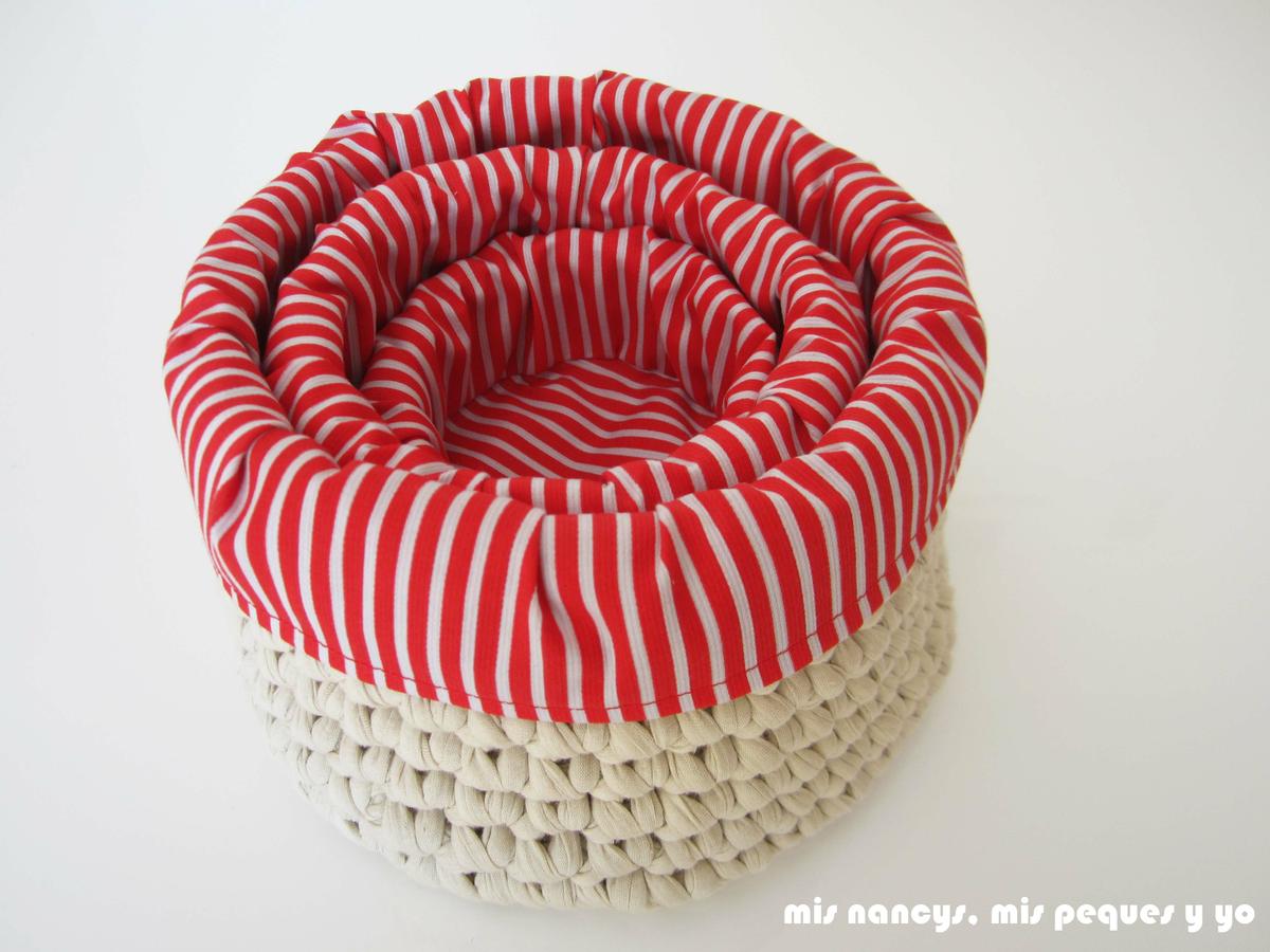 mis nancys, mis peques y yo, juego de tres cestas de trapillo redondas, una cesta dentro de la otra