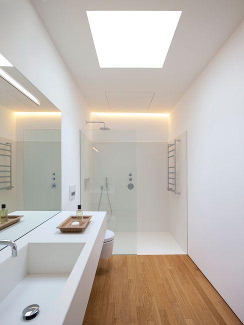 como escoger la iluminacion - colocar la luz en el baño - luz cenital y de detalle