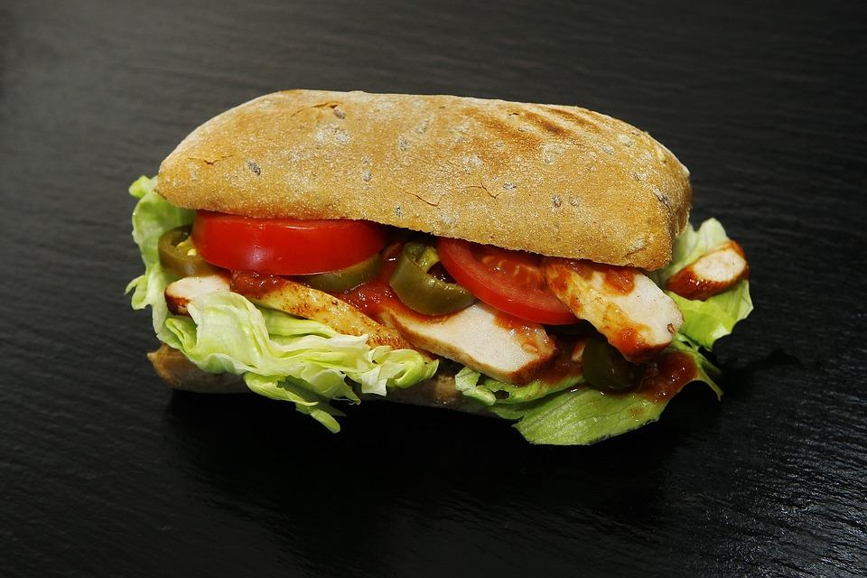 Panes con Pollo